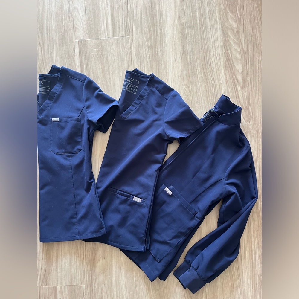 Figs Women's Navy Tops